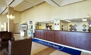 Best Western Plus Toronto North York Hotel & Suites