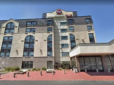 Best Western Plus Toronto North York Hotel & Suites