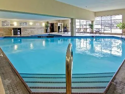 Best Western Plus Toronto North York Hotel & Suites